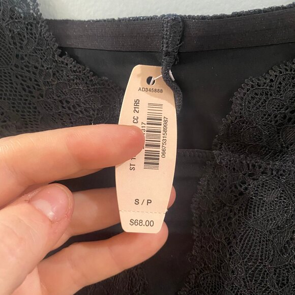 NWT Victoria Secret Black Confident & Curvy Shaping Slip S - Picture 3 of 7